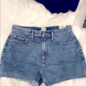 New!Victoria Secret Pink High Waisted jean Shorts